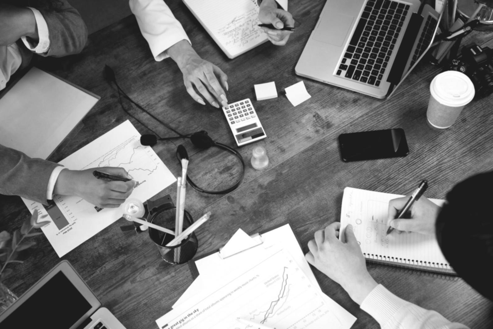 Session de formation en cybersécurité avec plusieurs participants